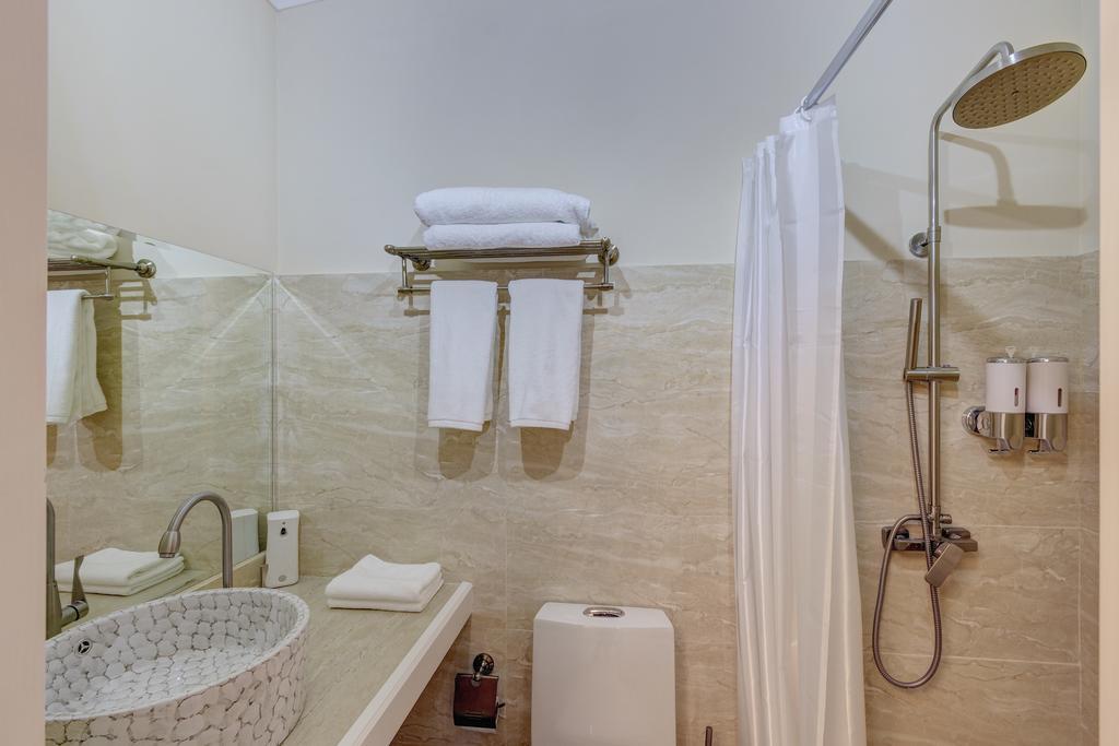 Well Sleep Hotel Almaty Bilik gambar